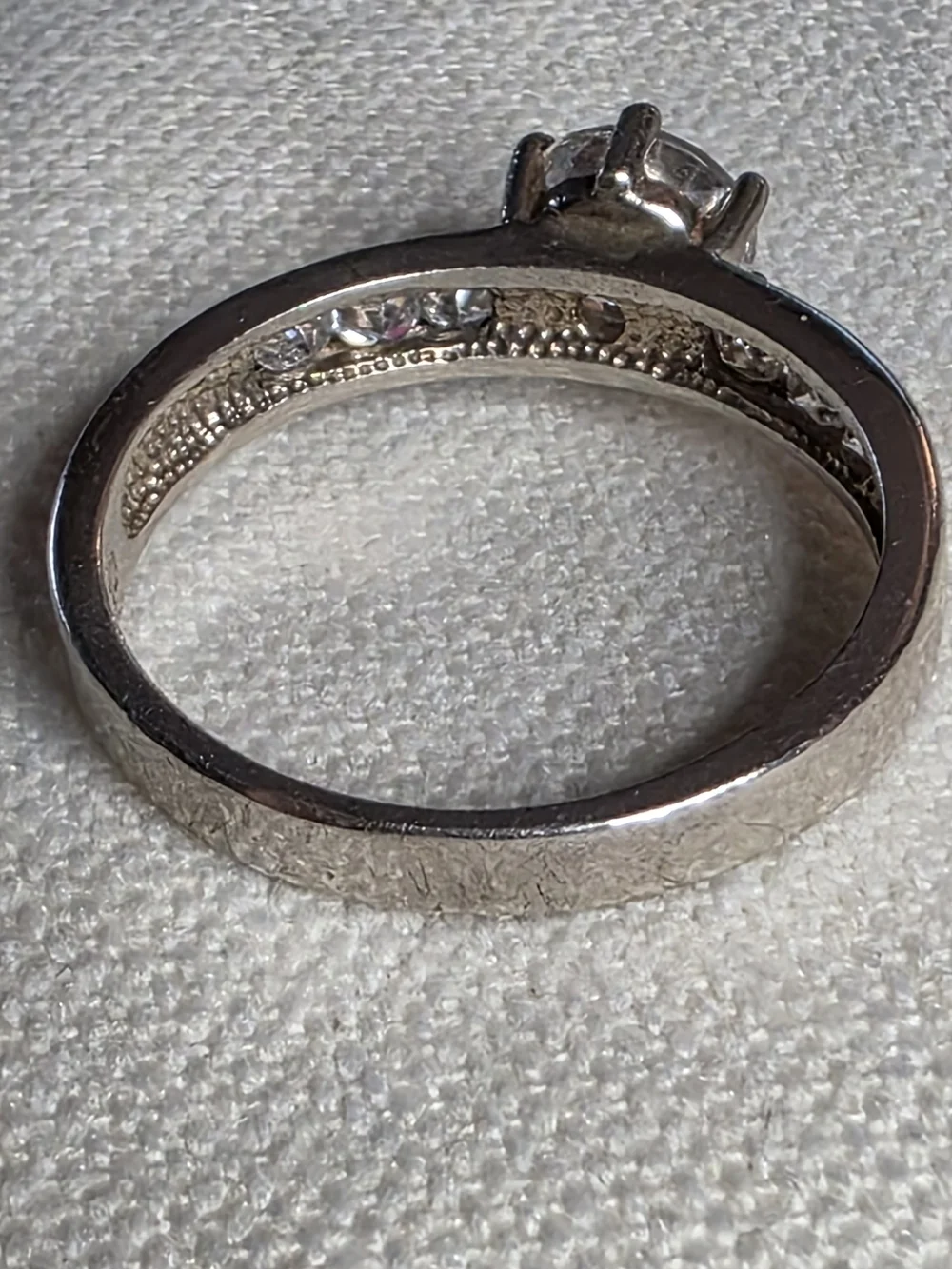 Signed NV (AVON) Solitaire CZ Ring Sterling Silver 925 Size 10